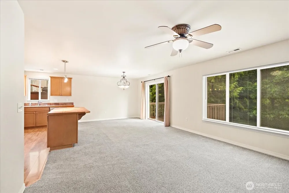 28406 34th Lane S Auburn, WA 98001