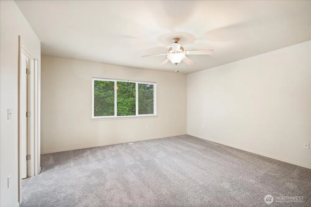 28406 34th Lane S Auburn, WA 98001