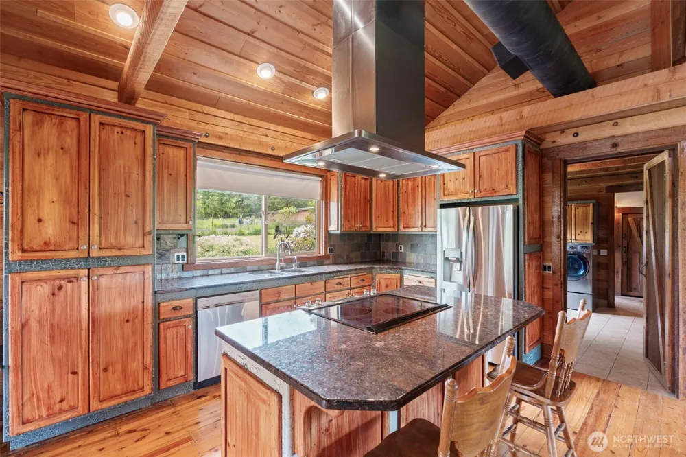 2141 14 Wildwood Road Curtis, WA 98538