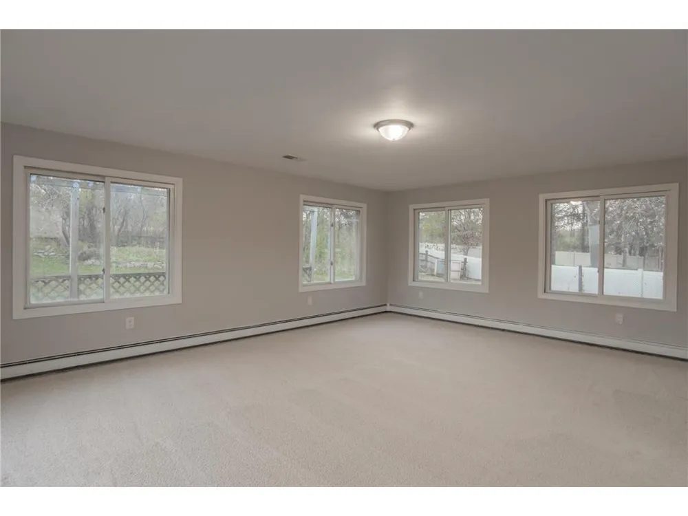 19115 Homestead Circle Eden Prairie, MN 55346