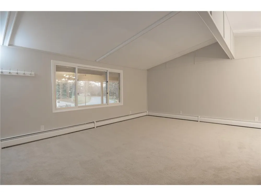 19115 Homestead Circle Eden Prairie, MN 55346