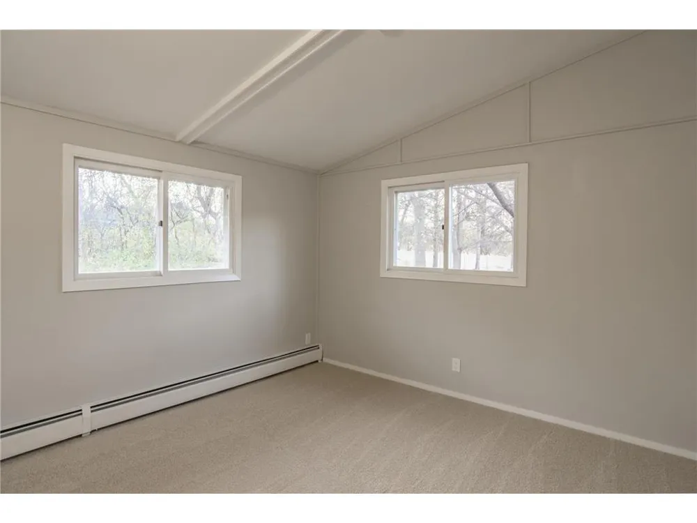 19115 Homestead Circle Eden Prairie, MN 55346