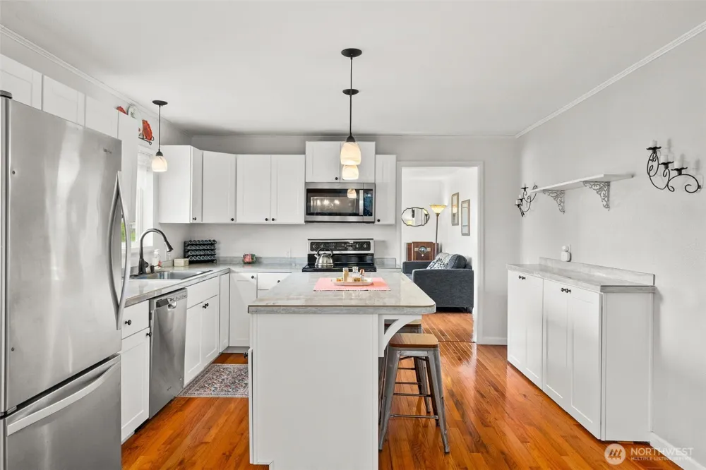 1102 W Anderson Street Elma, WA 98541