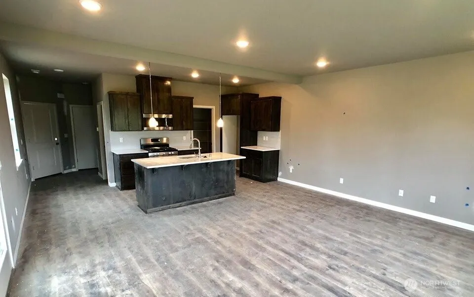 4333 NE 87th Street Vancouver, WA 98665