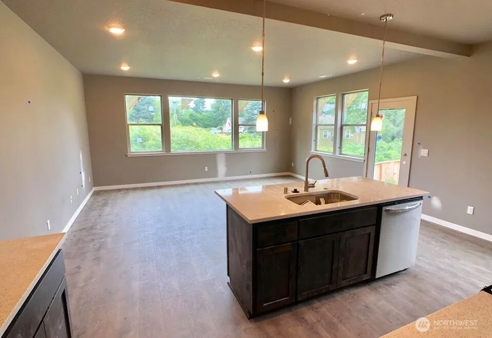 4333 NE 87th Street Vancouver, WA 98665