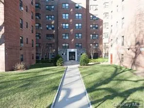 465 E Lincoln Avenue #411