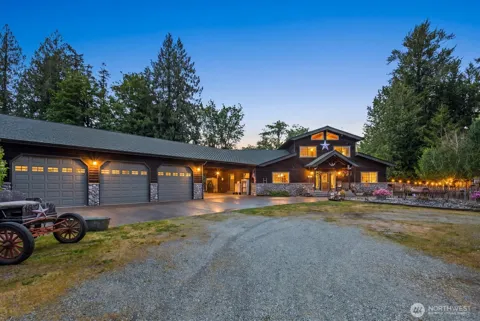 42813 Rivers Edge Court