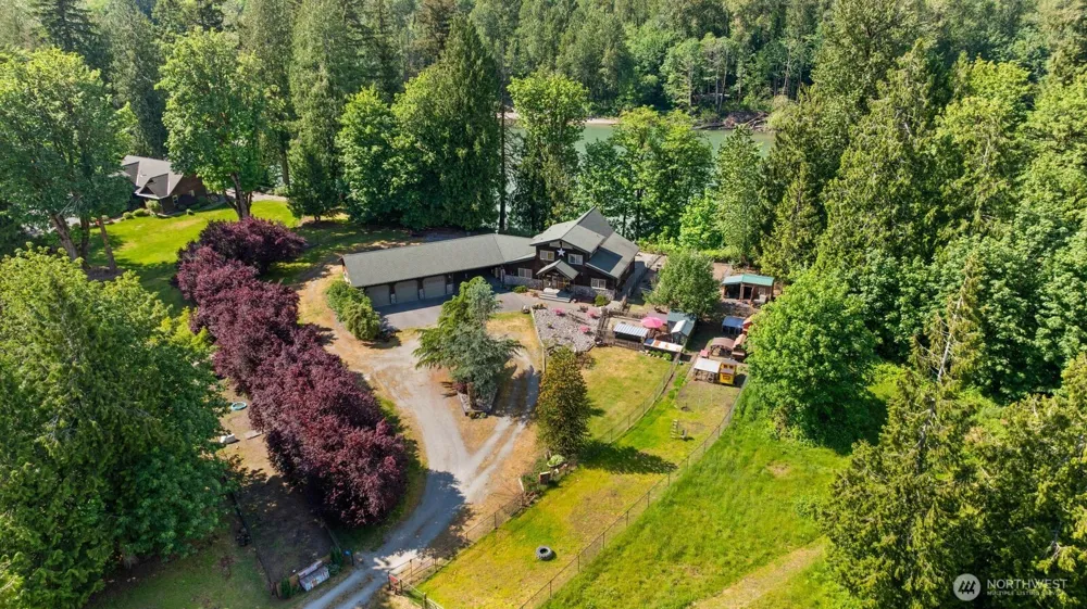 42813 Rivers Edge Court Concrete, WA 98237