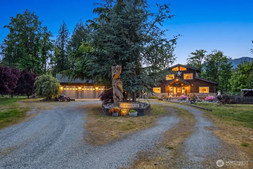 42813 Rivers Edge Court Concrete, WA 98237