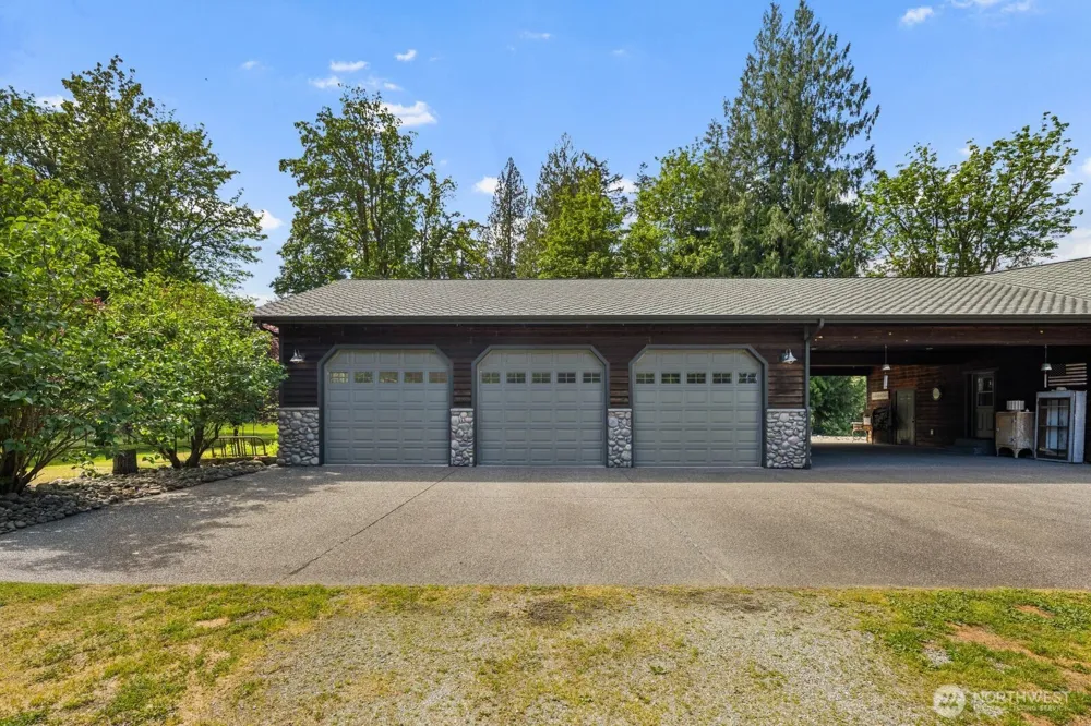 42813 Rivers Edge Court Concrete, WA 98237