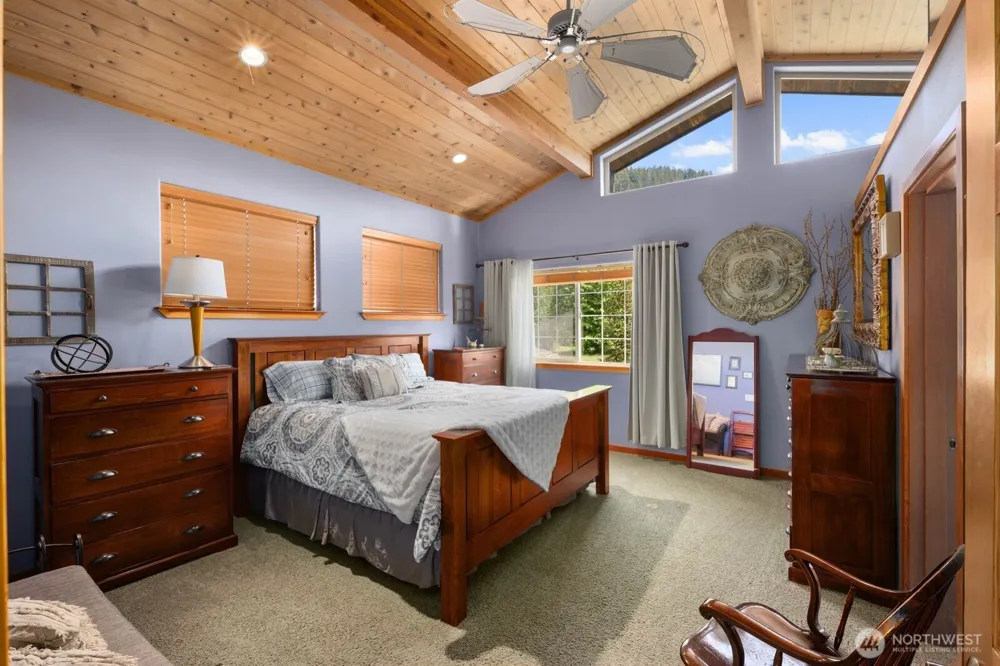 42813 Rivers Edge Court Concrete, WA 98237