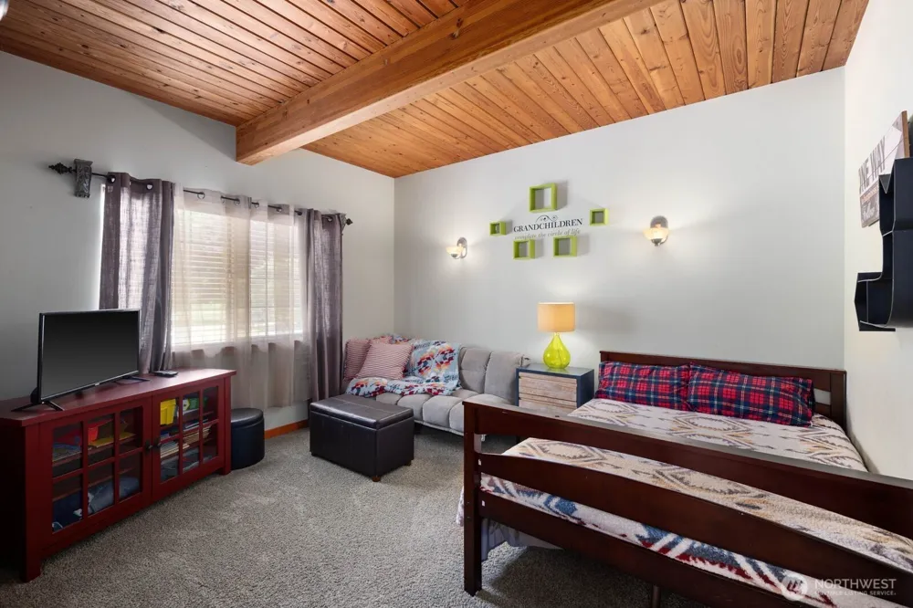 42813 Rivers Edge Court Concrete, WA 98237