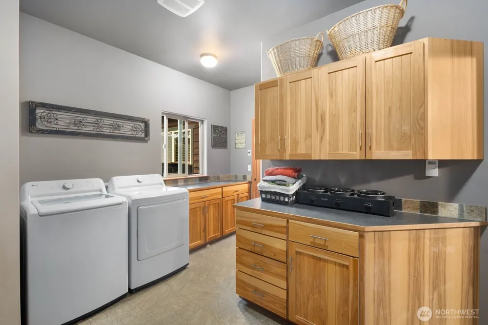 42813 Rivers Edge Court Concrete, WA 98237