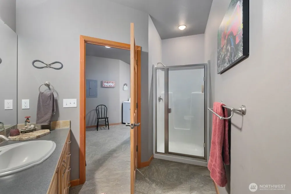 42813 Rivers Edge Court Concrete, WA 98237