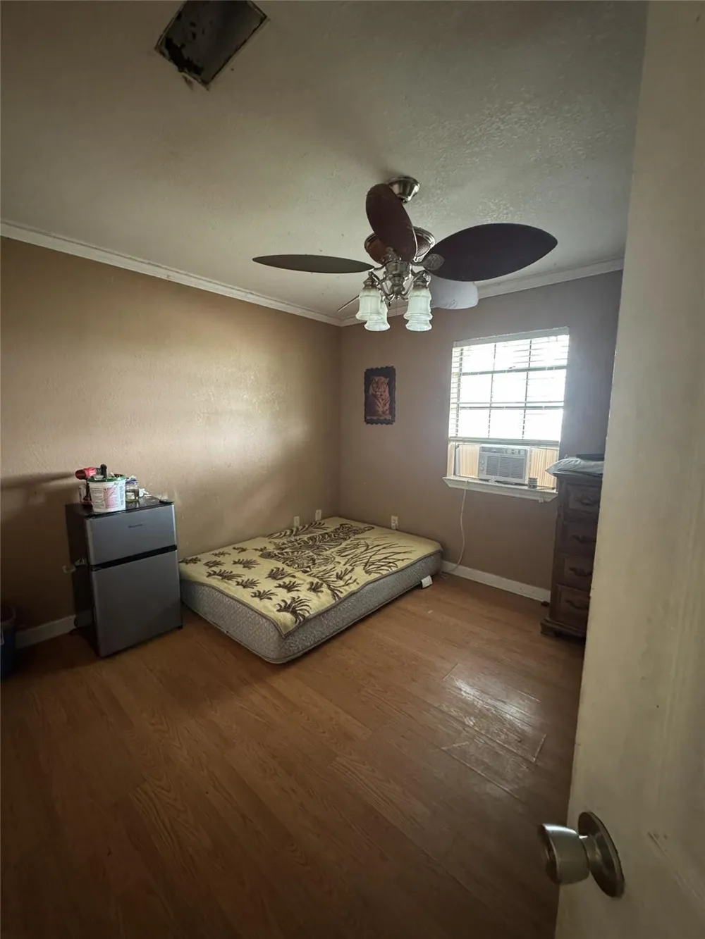 636 E Kempner Street Mabank, TX 75147