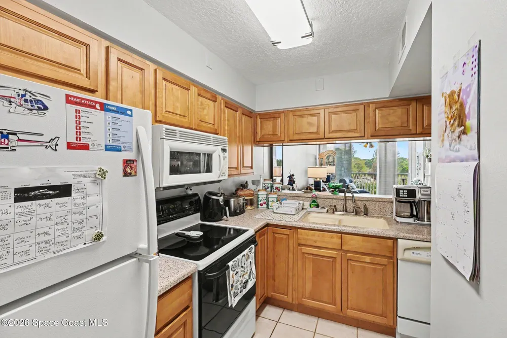 1420 Huntington Lane #2402 Rockledge, FL 32955