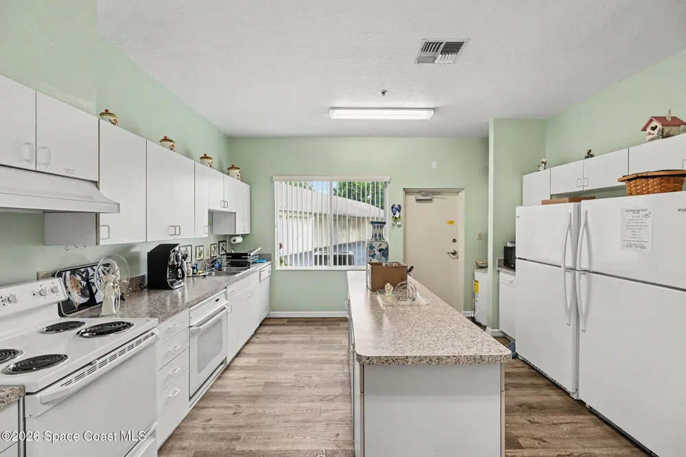 1420 Huntington Lane #2402 Rockledge, FL 32955