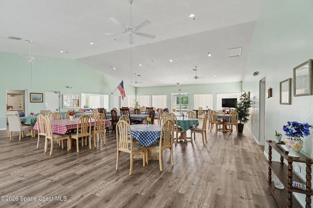 1420 Huntington Lane #2402 Rockledge, FL 32955