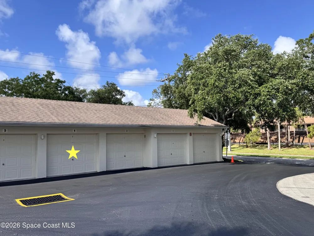 1420 Huntington Lane #2402 Rockledge, FL 32955