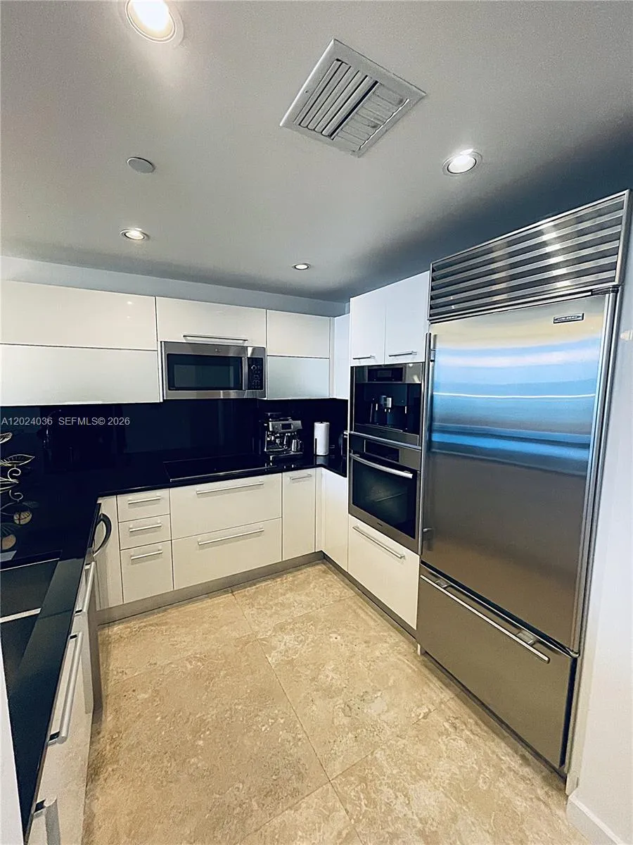 17121 Collins Ave #1503 Sunny Isles Beach, FL 33160