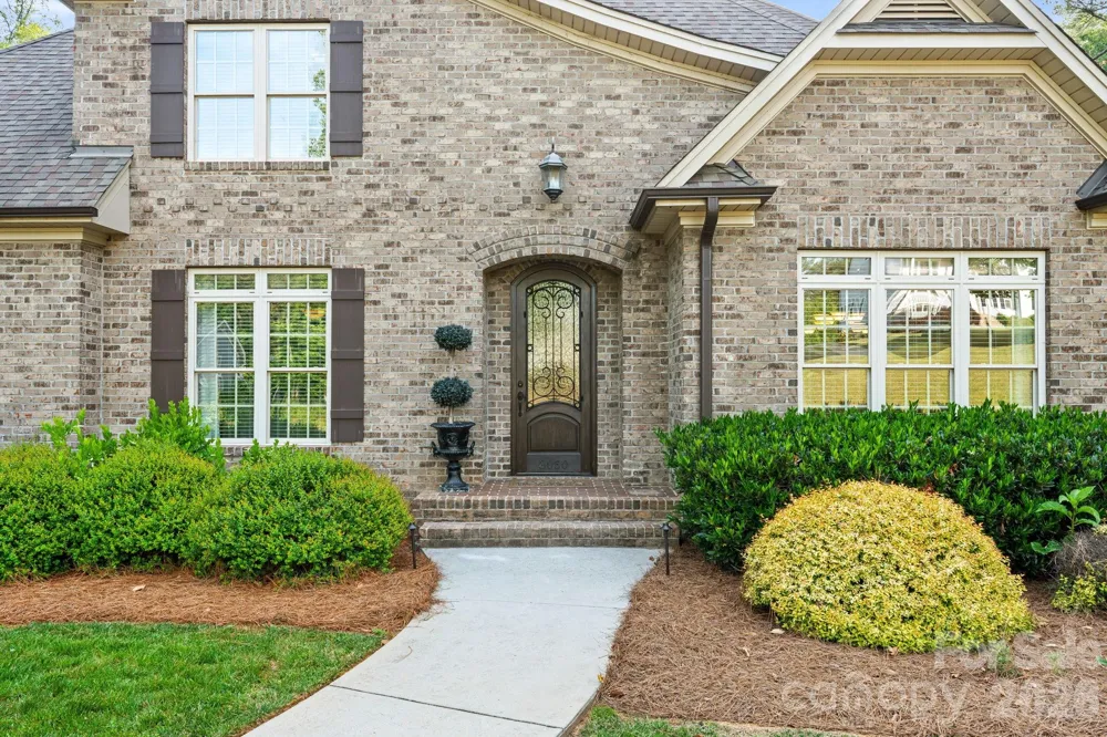 8050 Windswept Drive Belews Creek, NC 27009
