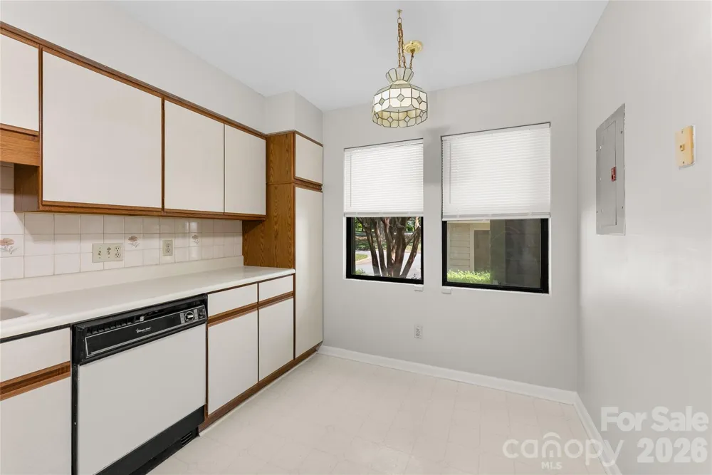 4102 Dominic Lane Asheville, NC 28805