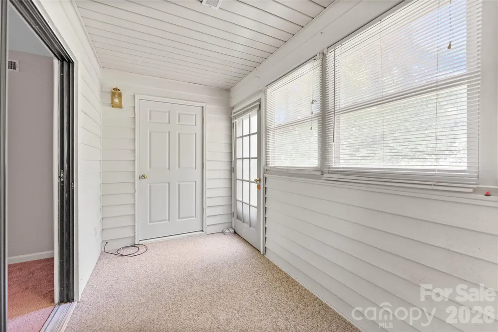 4102 Dominic Lane Asheville, NC 28805