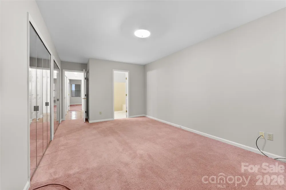 4102 Dominic Lane Asheville, NC 28805