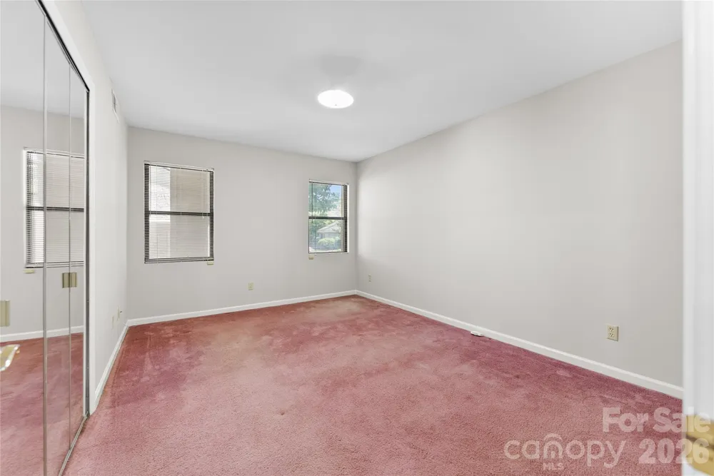 4102 Dominic Lane Asheville, NC 28805