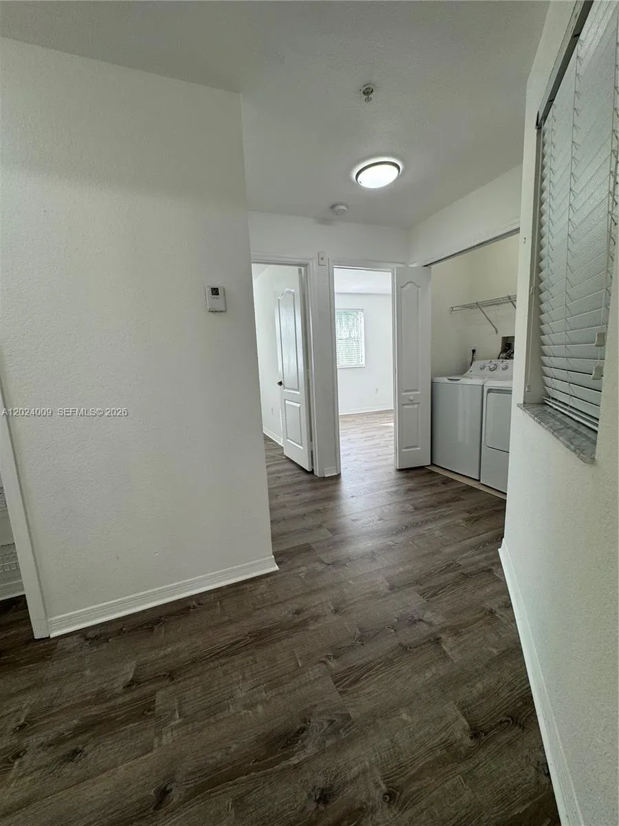 8936 W Flagler St #201 Miami, FL 33174