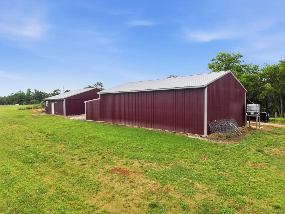 1050 Franks Ferry Rd Sparta, TN 38583