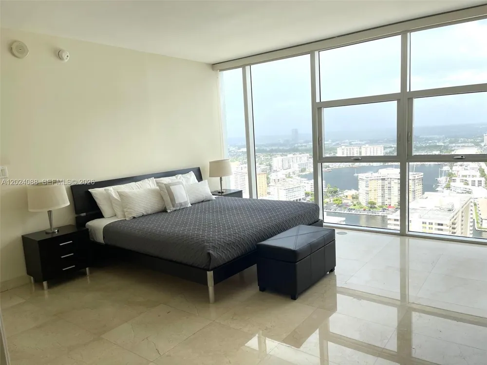 1830 S Ocean Dr #3407 Hallandale Beach, FL 33009