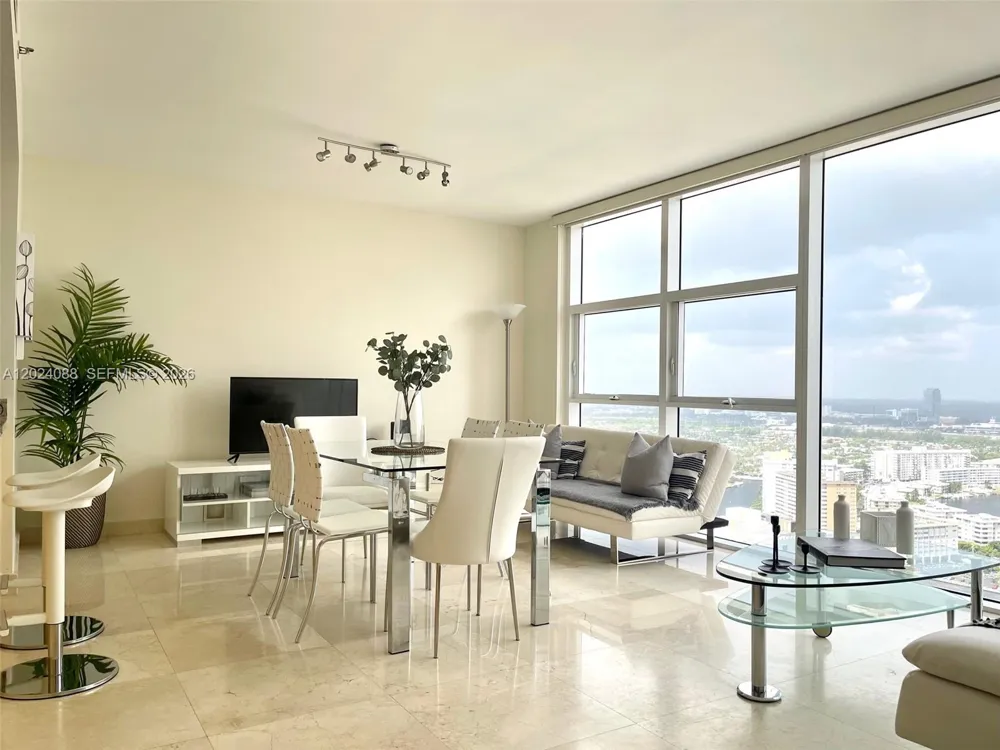 1830 S Ocean Dr #3407 Hallandale Beach, FL 33009