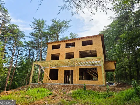 1365 Hunter DR