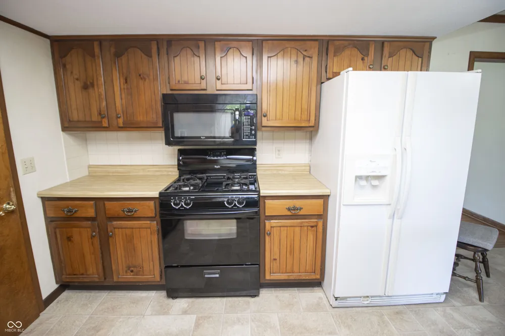 513 E Howard Avenue Arcadia, IN 46030