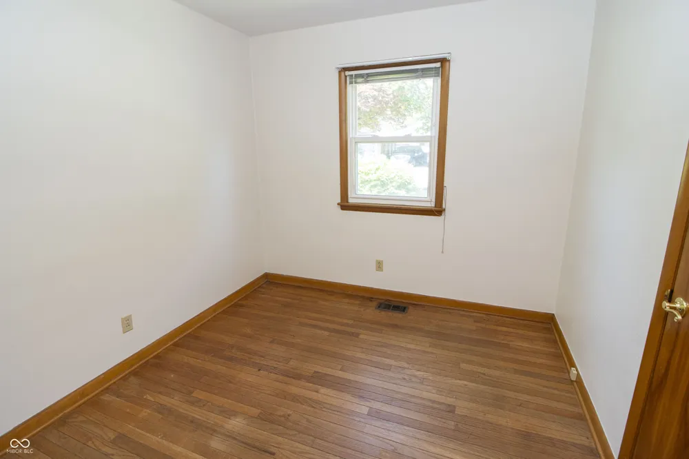 513 E Howard Avenue Arcadia, IN 46030