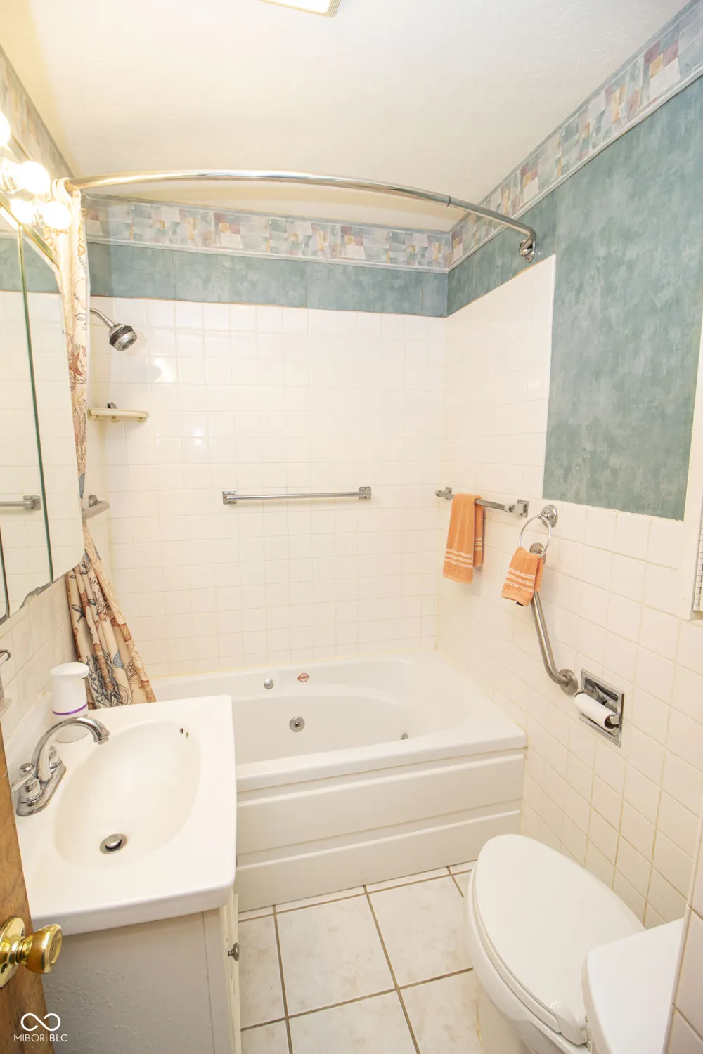 513 E Howard Avenue Arcadia, IN 46030