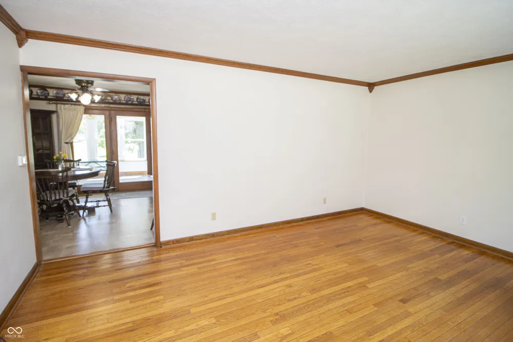 513 E Howard Avenue Arcadia, IN 46030