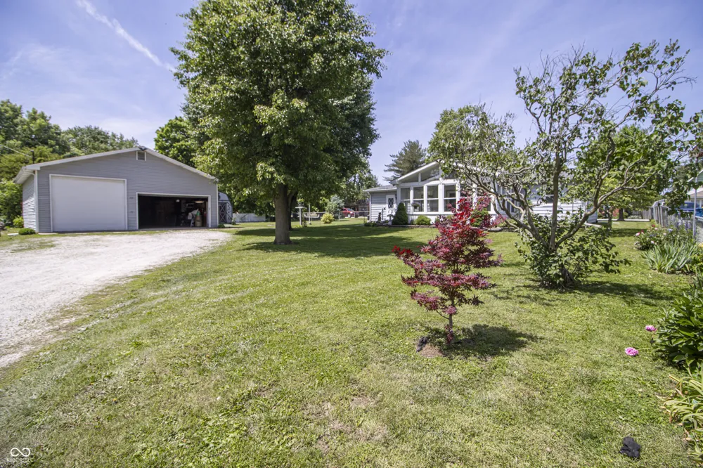 513 E Howard Avenue Arcadia, IN 46030