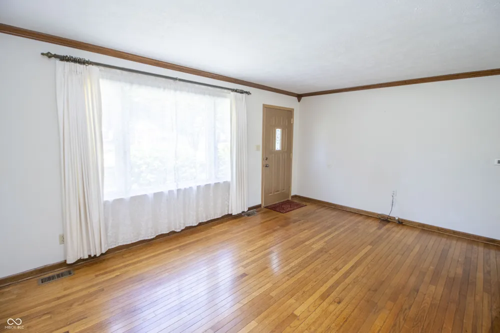 513 E Howard Avenue Arcadia, IN 46030