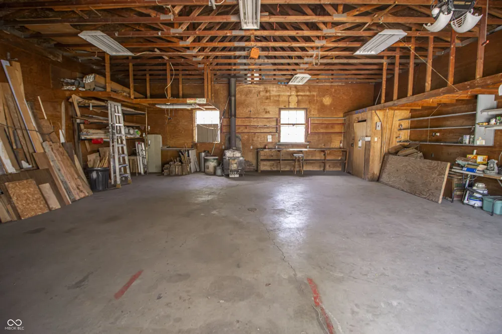 513 E Howard Avenue Arcadia, IN 46030