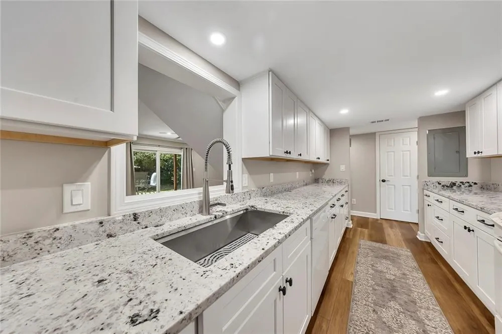 9 Fairway Drive NW Kennesaw, GA 30144