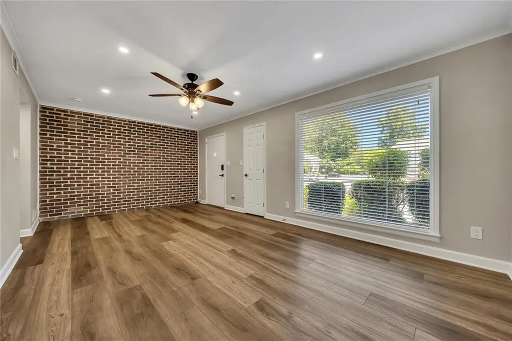 9 Fairway Drive NW Kennesaw, GA 30144