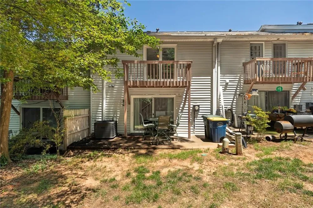 9 Fairway Drive NW Kennesaw, GA 30144