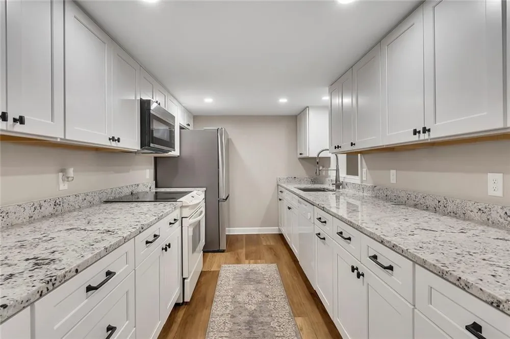 9 Fairway Drive NW Kennesaw, GA 30144