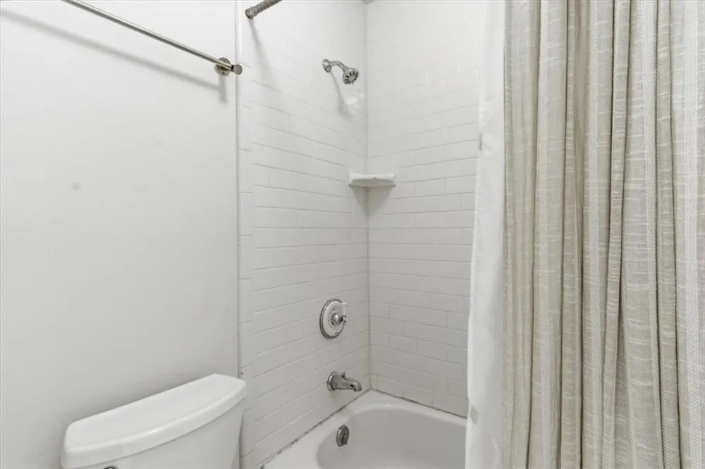 1011 Summit North Drive NE #1011 Atlanta, GA 30324