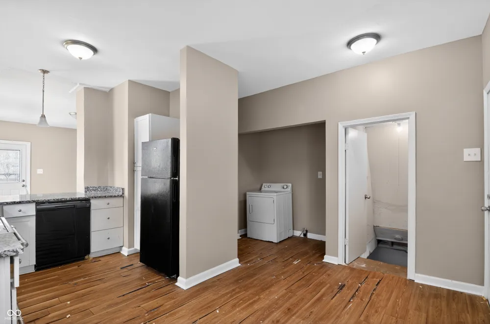 91 4th Avenue Beech Grove, IN 46107