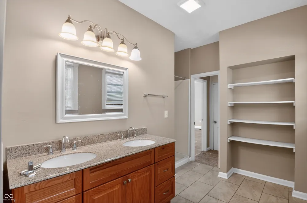 91 4th Avenue Beech Grove, IN 46107