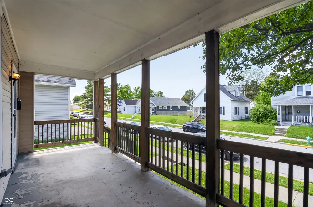 91 4th Avenue Beech Grove, IN 46107