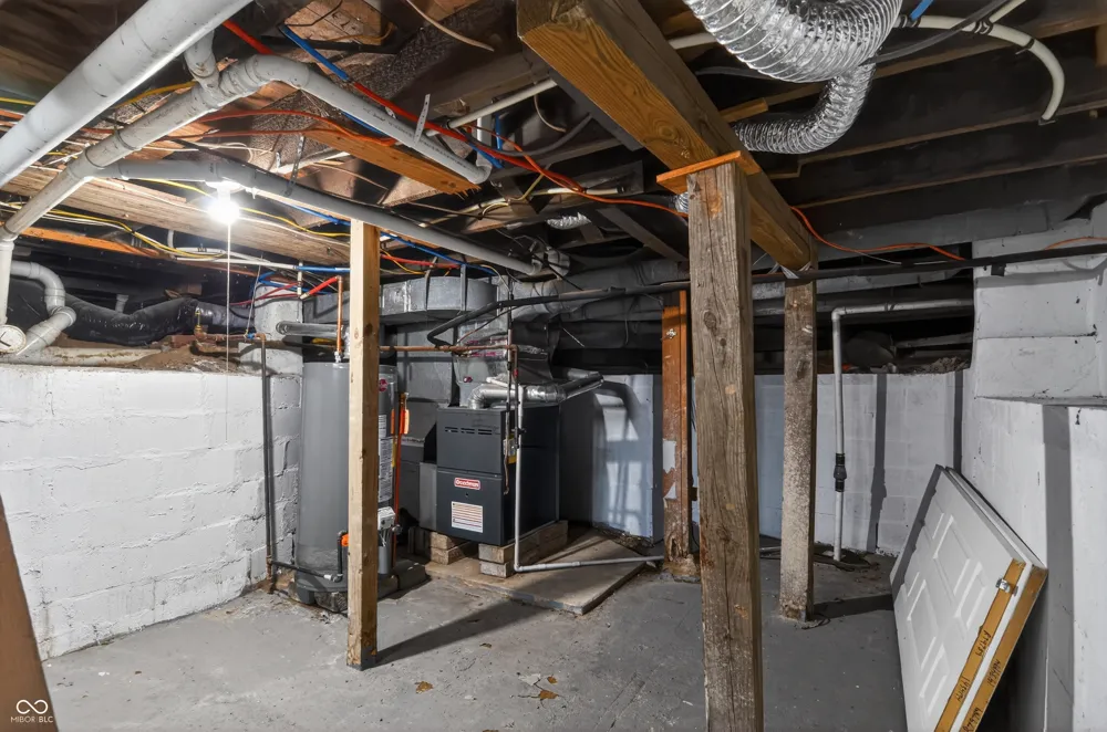 91 4th Avenue Beech Grove, IN 46107